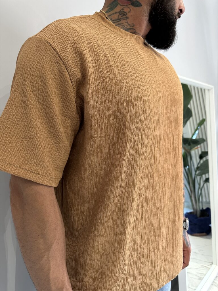 T-SHIRT CAMMELLO - immagine 3