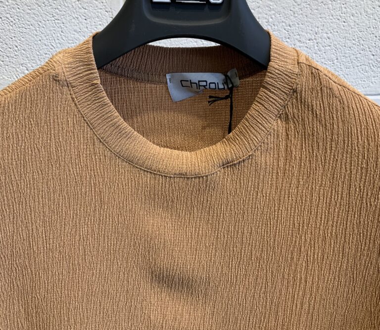 T-SHIRT CAMMELLO - immagine 2