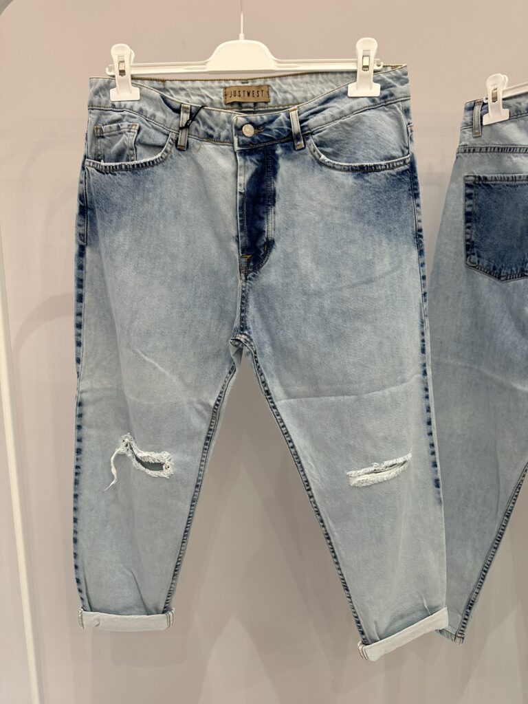 JEANS SKY
